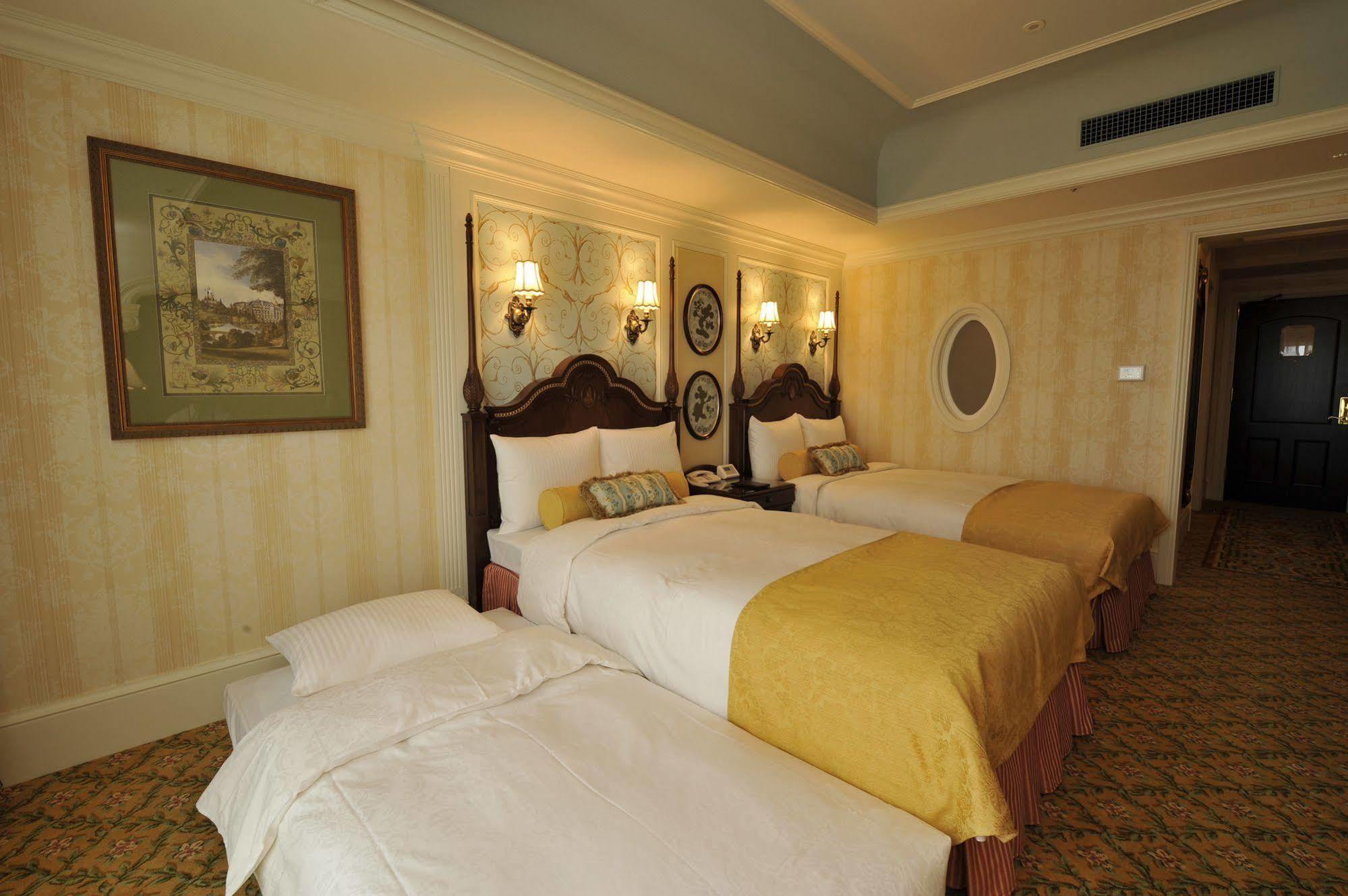 Tokyo Disneyland Hotel Chiba Esterno foto